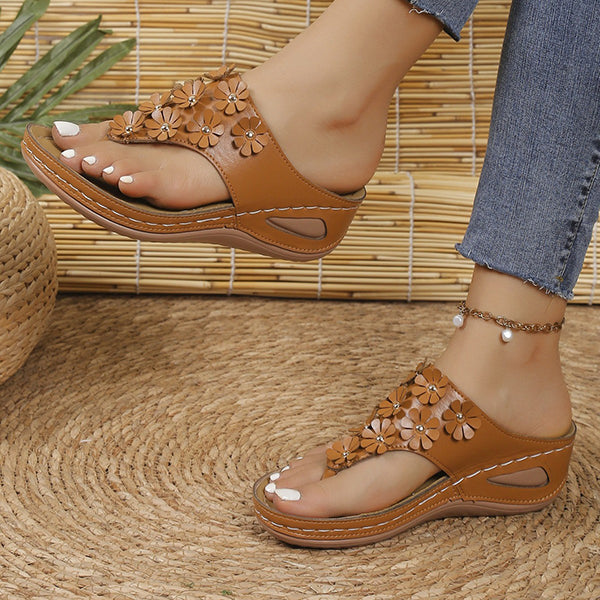 😍Last Day 70% OFF😍-Womens Comfy Leather Floral Decor Soft Sole Wedge Sandals