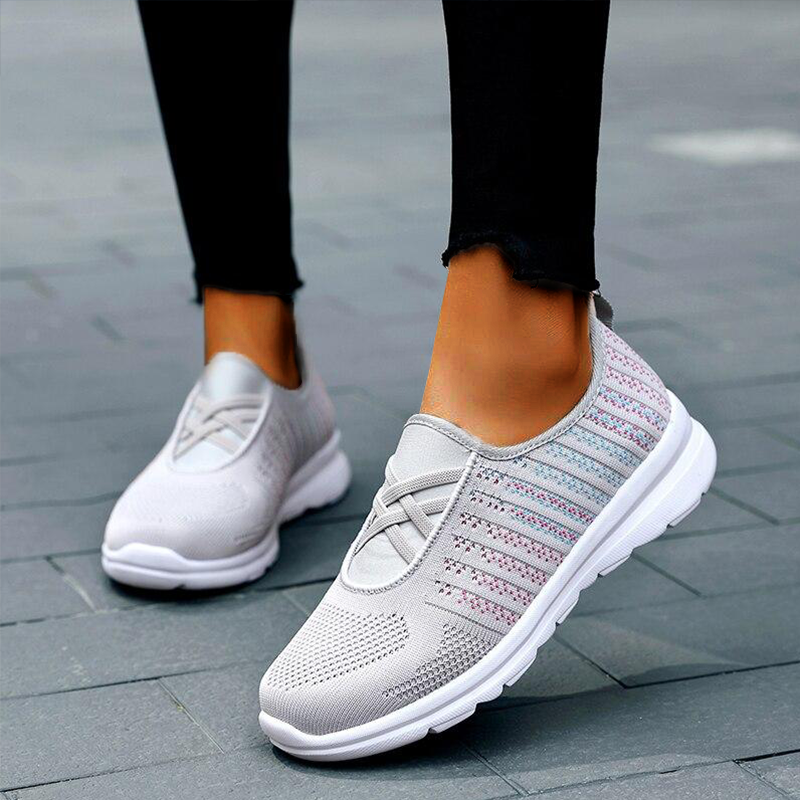 Casual Women's Mesh Breathable Sports Shoes